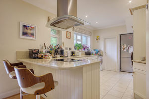 OP Kitchen/Breakfast/Diner- click for photo gallery